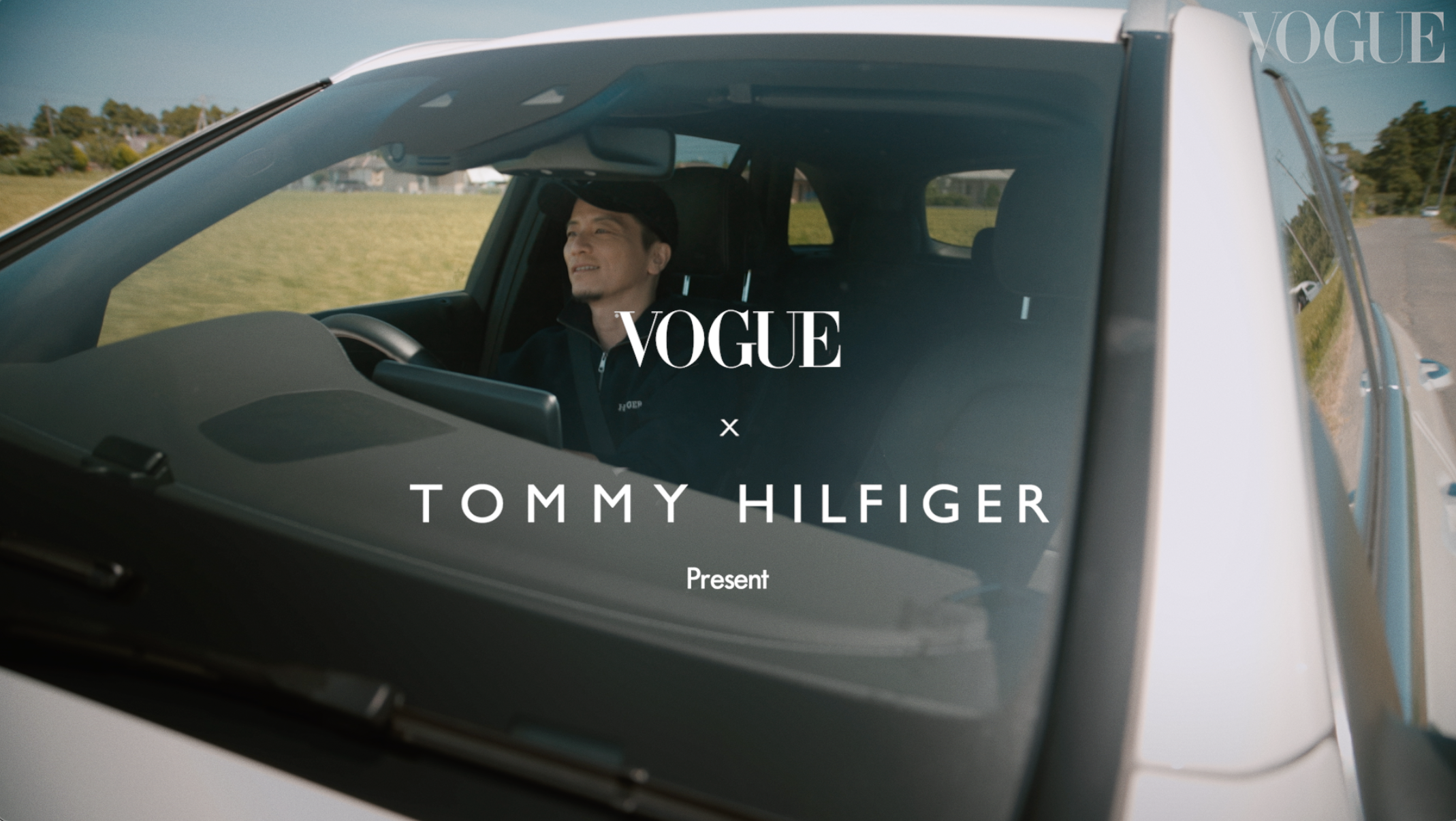 Vogue Japan「Vogue × Tommy hilfiger present always together」